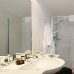 images/Galerie/zimmer1/bad1.jpg